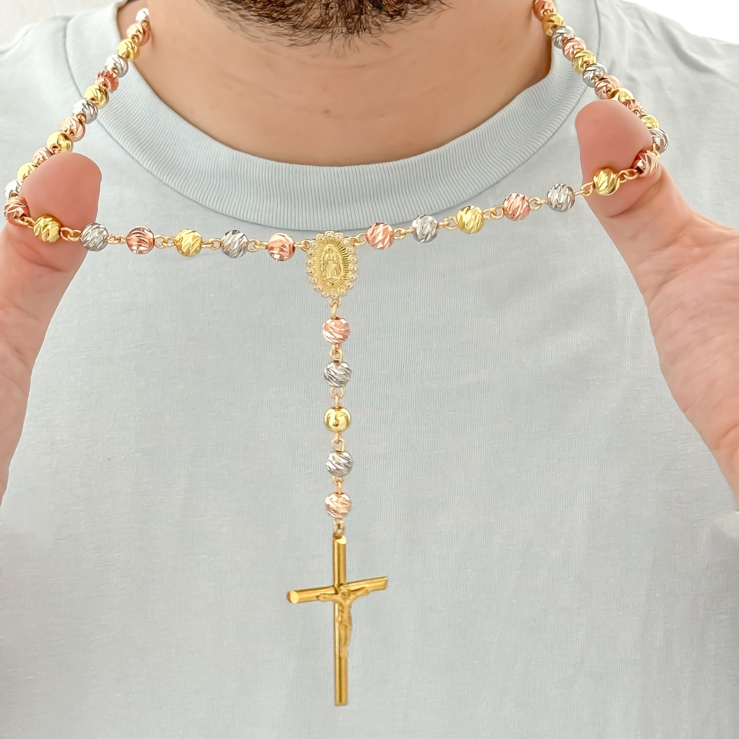 HERMOSA CAMANDULA 70CM DE LOS 3 ORO BALIN 8MM ITALIANO LLEVA CONTIGO UN SIMBOLO DE FE , PROTECCION