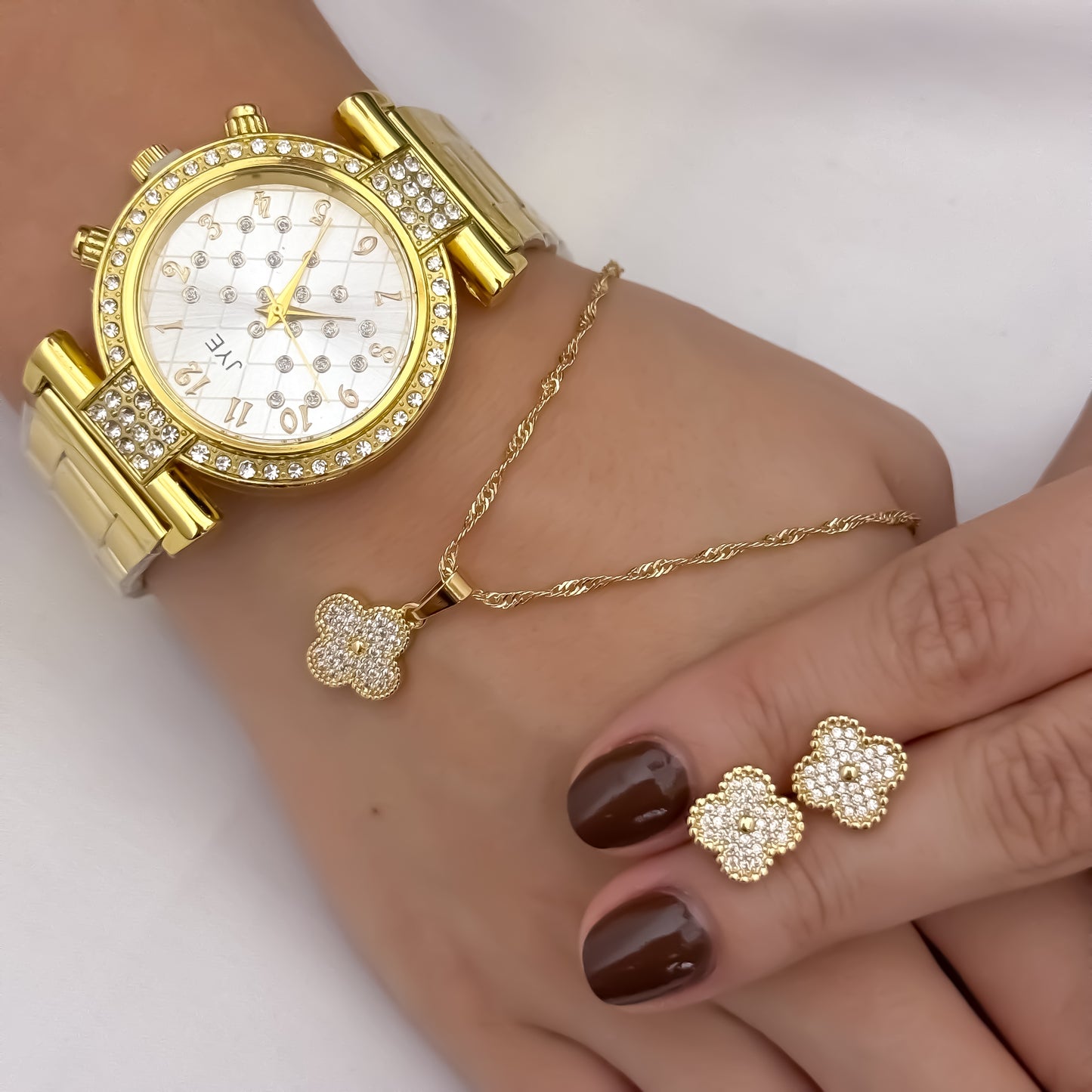 Cadena Tejido Singapur de Dama de 45cm + Juego de Dije de trebol de Suerte + Topos trebol con Micro circones en Oro Laminado 18k con Garantia de por vida + Reloj de Dama JYE