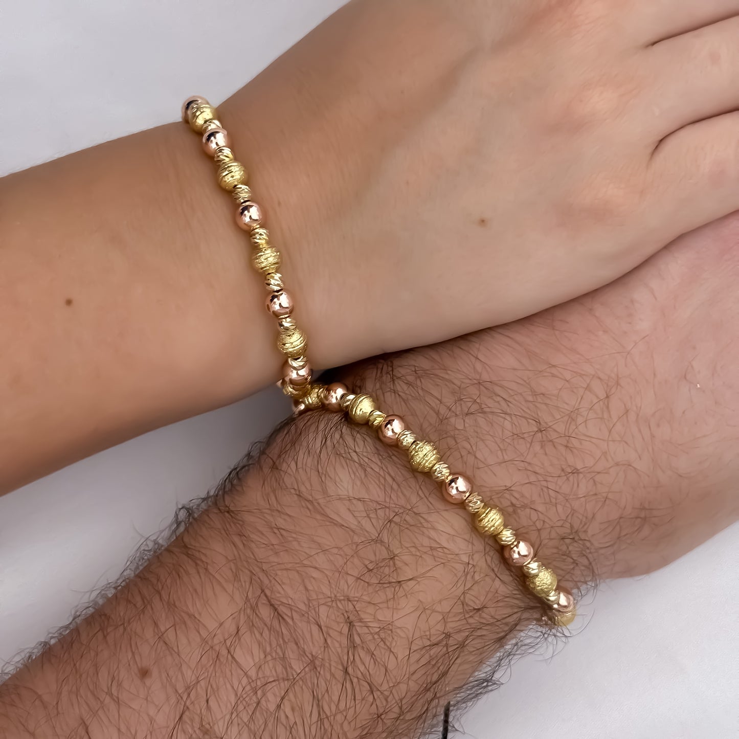 2 Pulseras para Parejas en Balin Italiano y Diamantado y Rosado liso en las Pulsera de infinitas Union en Oro Laminado 18k con Garantia de por vida