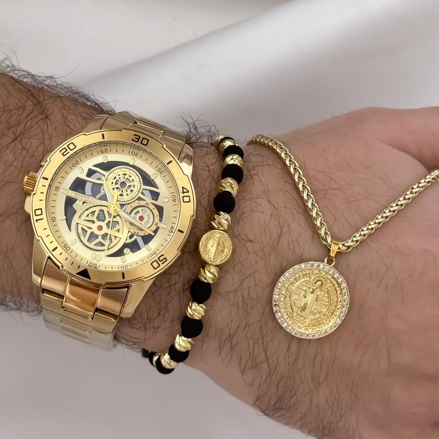 Cadena Tejido Barbada de 60cm de 3mm de Grosor + Dije de San Benito Protección + Pulsera San Benito Protección en Oro Laminado 18k con Garantia de por vida + Reloj Rolex de Alta Calidad con Garantía