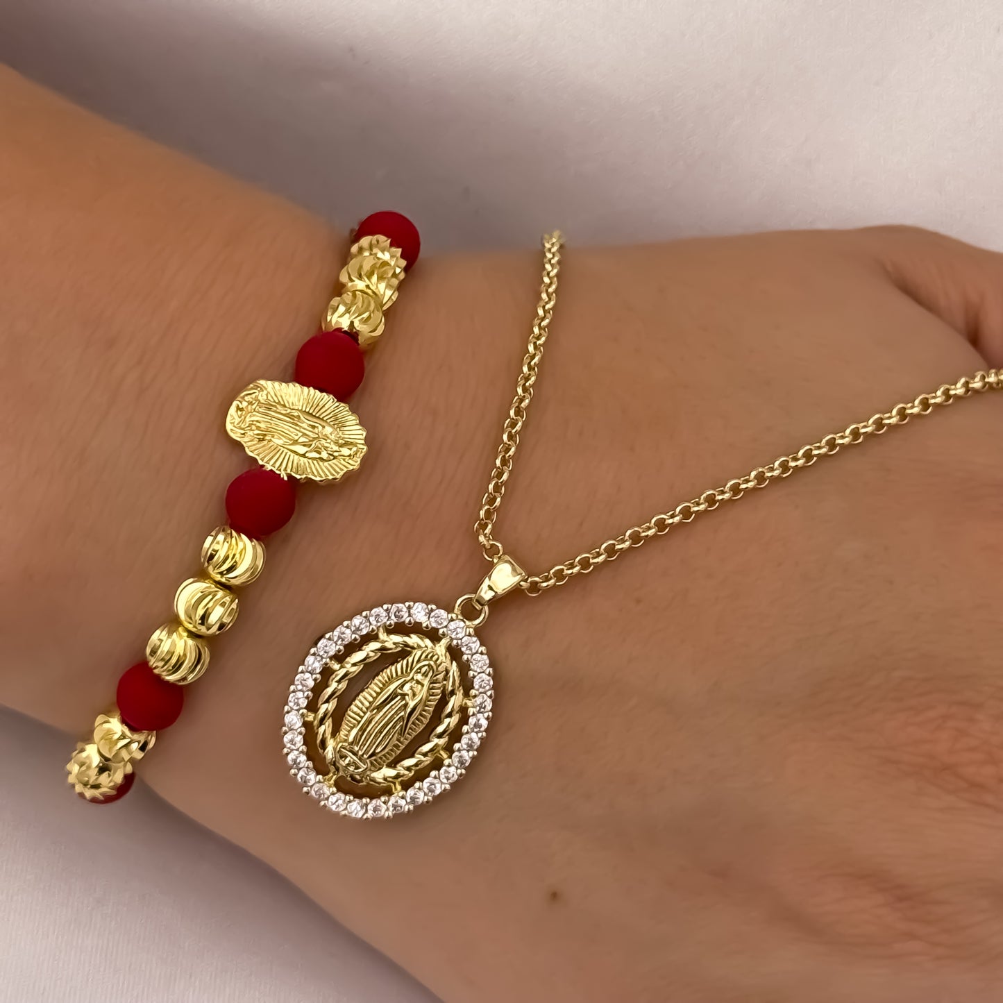 Cadena Tejido Aros de Dama de 45m + Virgen de Guadalupe Tallada + Pulsera de Virgen de Guadalupe Tallada Hilo Rojo en Oro Laminado 18k con garantia de por vida