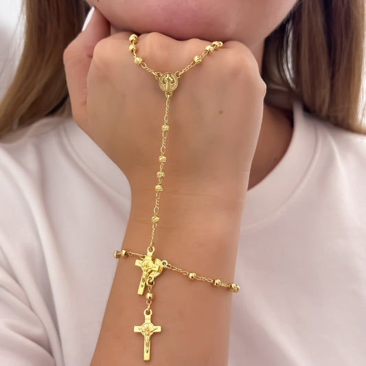 Promoción de Mujer Camándula de San Benito Protección en Balin Italiano de 4mm + Denario de San Benito Protección en Oro Laminado 18k con Garantía de por vida