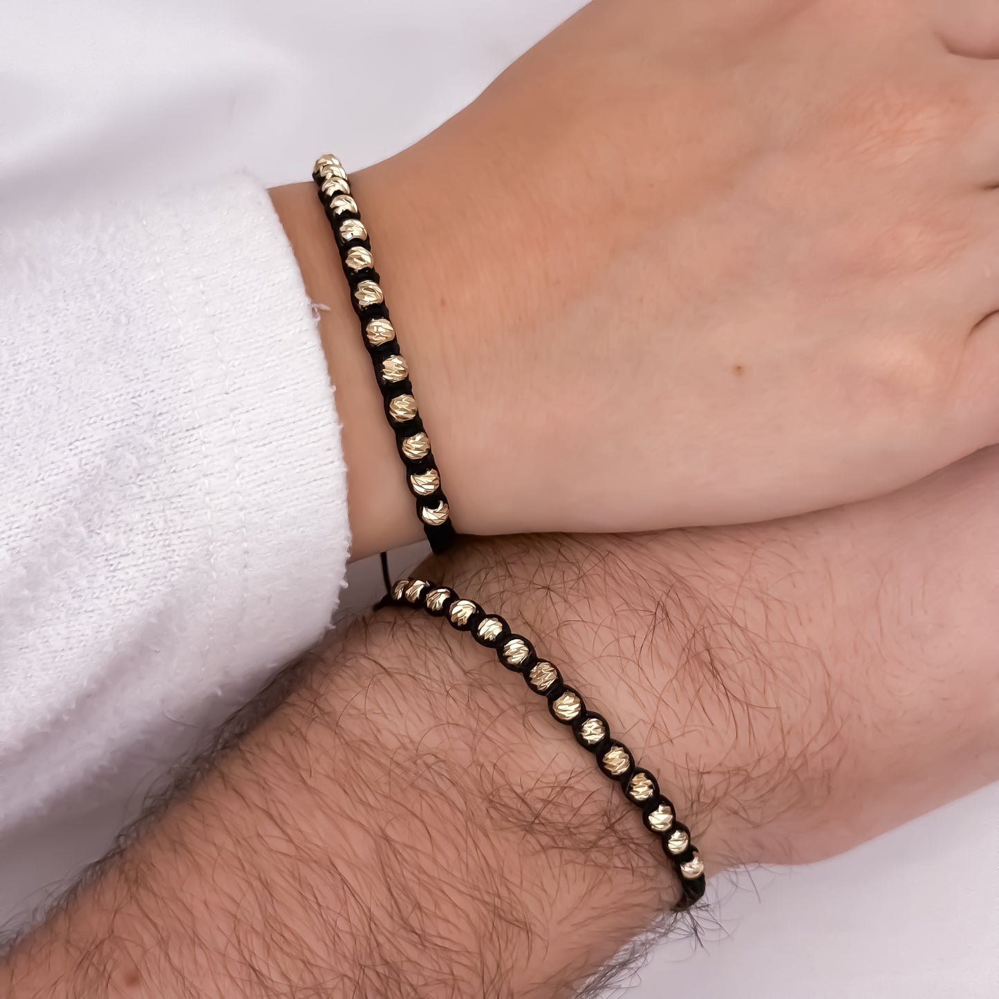2 Pulseras para Parejas Full Balines Italiano en 4mm en Oro Laminado 18k con Garantía de por vida mismo color de Oro de 18k