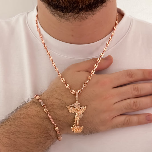 Cadena Tejido Gucci Oro Rosa de 60cm de 5mm + San Miguel Arcangel Rosa + Pulsera Rustica Rosada en Oro Laminado 18k  con Garantia de por vida