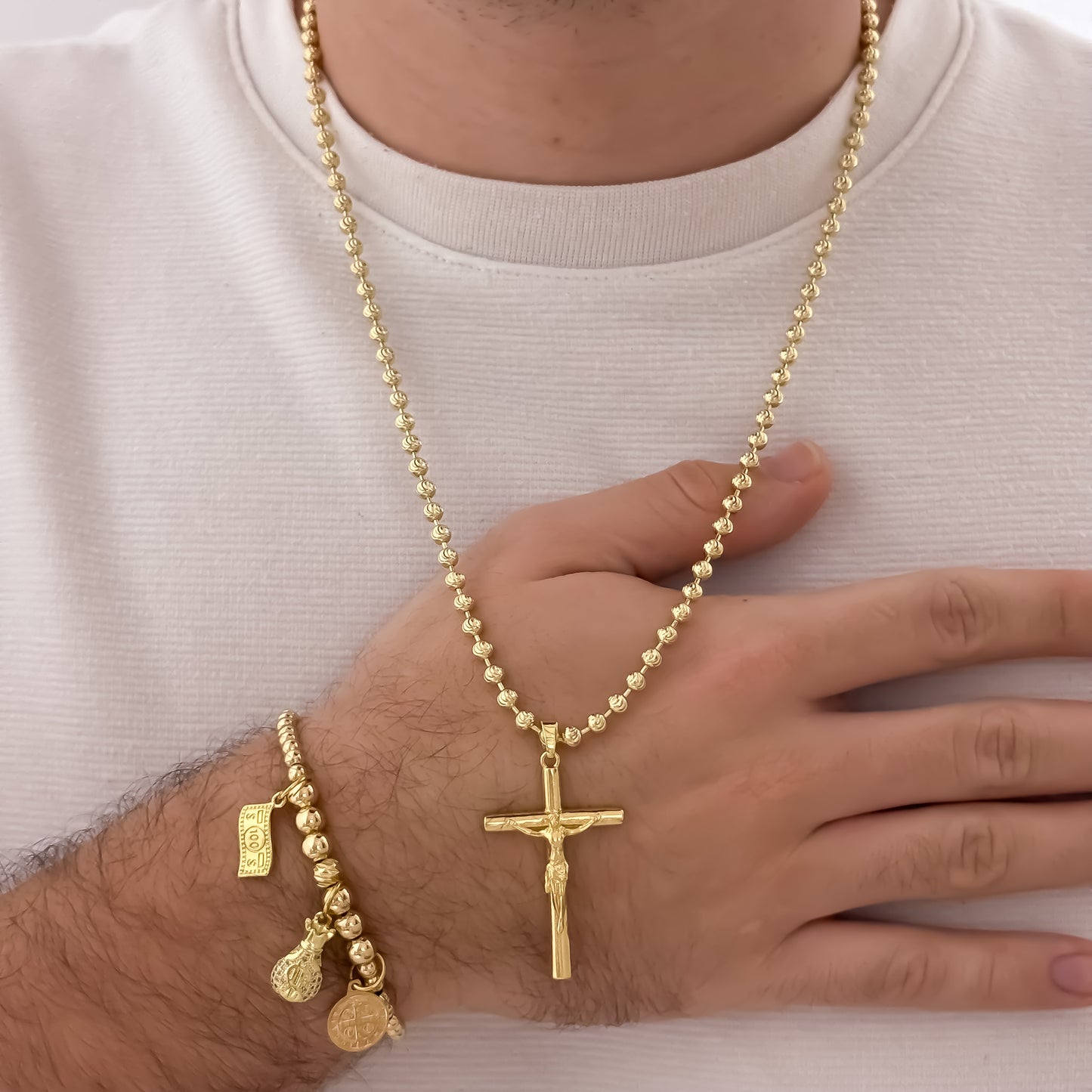 Cadena Tejido Militar Diamantada de 60cm de 4mm de Grosor + Cruz Cristo Madero Protección + Pulsera de Abundancia y Protección en Oro Laminado 18k