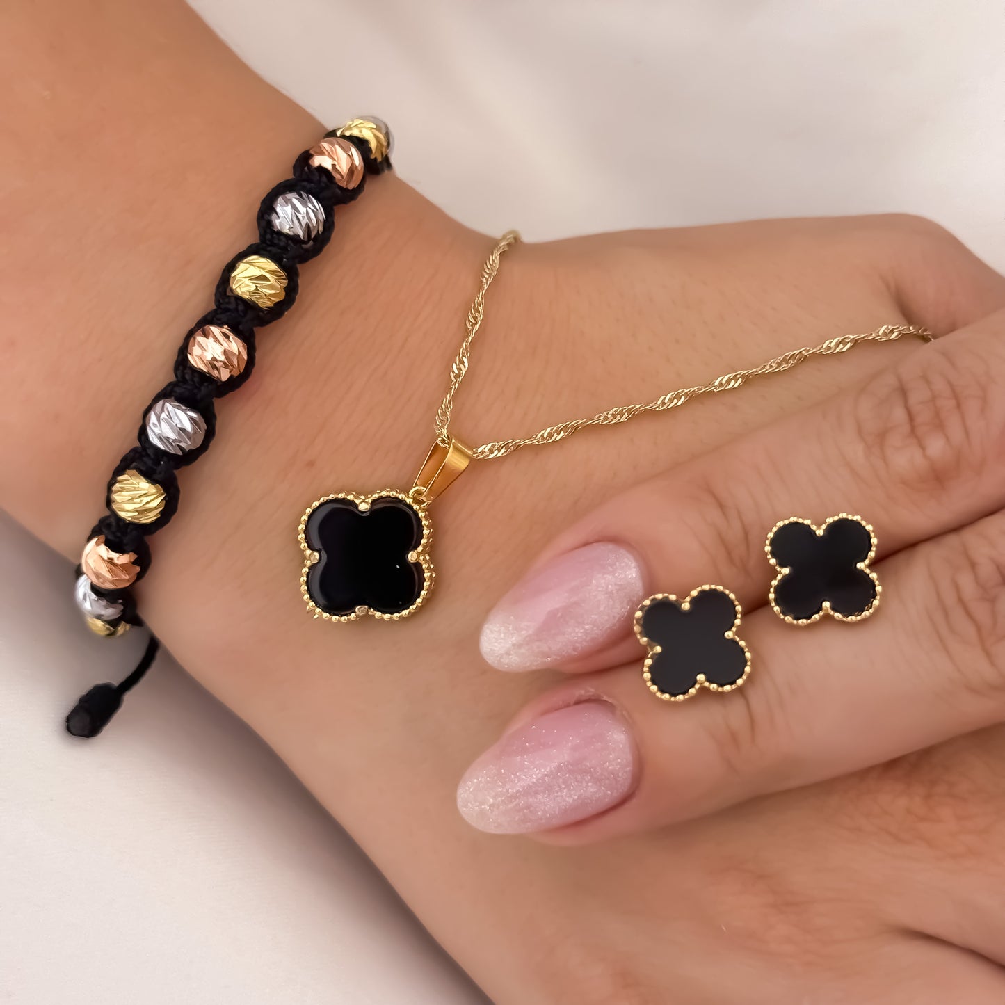 Cadena Tejido Singapur de Dama de 45cm de 2mm + Dije + Topos  Van Cleef  Negro + Pulsera Tejida de 3 Oros en Balin Italiano en Oro Laminado 18k con Garantia de por vida