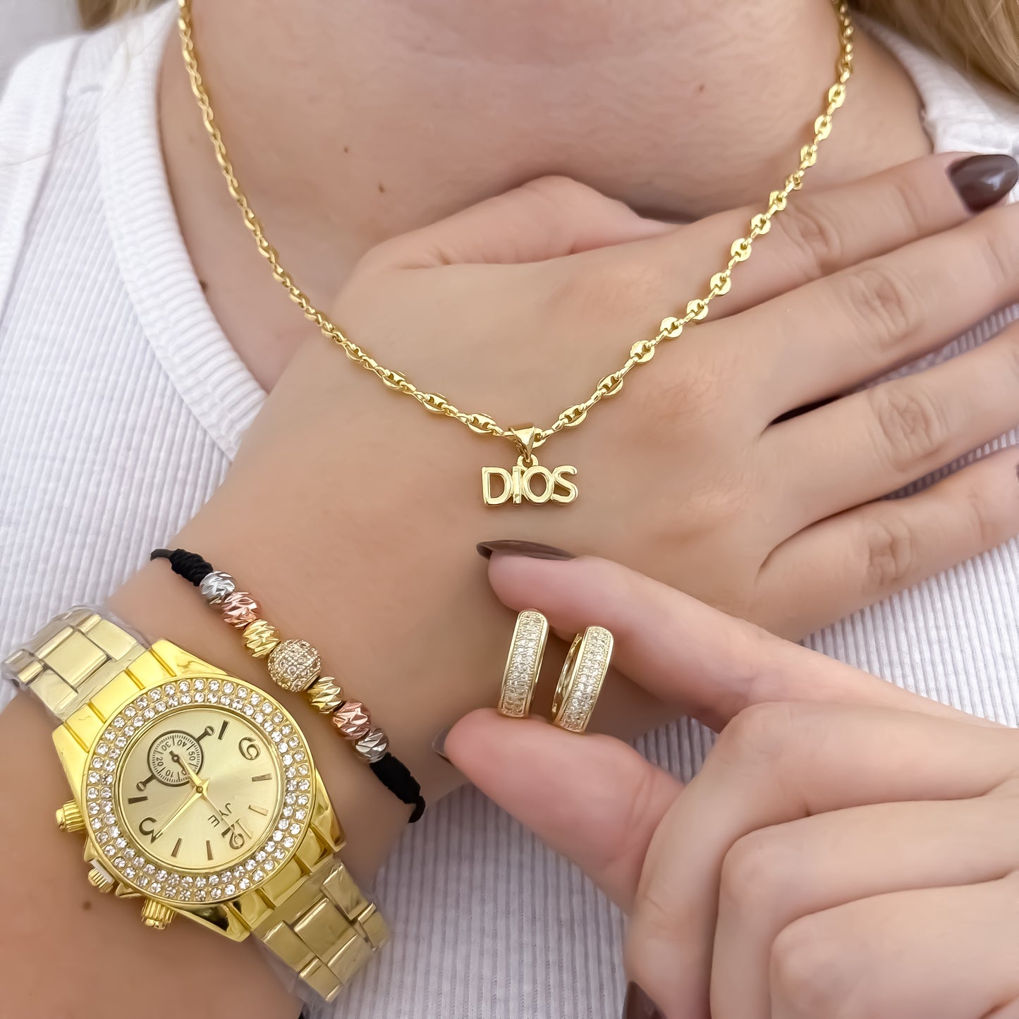 Cadena Tejido Gucci de Dama de 45cm de 3mm de Grosor + Dije de Dios + Pulsera de 3 Oros Balin 3mm Italiano de 4mm con Bola de Juego + Candongas con Destellos  en Oro Laminado 18k con Garantia de por vida + Reloj de Alta Calidad JYE