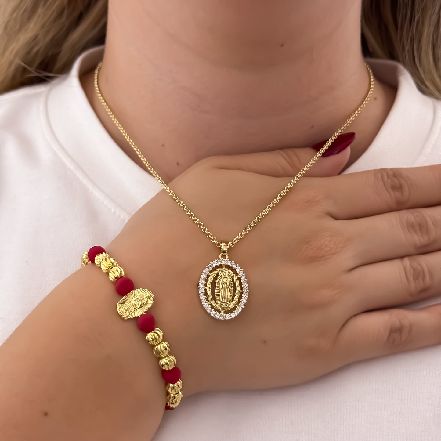 Cadena Tejido Aros de Dama de 45m + Virgen de Guadalupe Tallada + Pulsera de Virgen de Guadalupe Tallada Hilo Rojo en Oro Laminado 18k con garantia de por vida