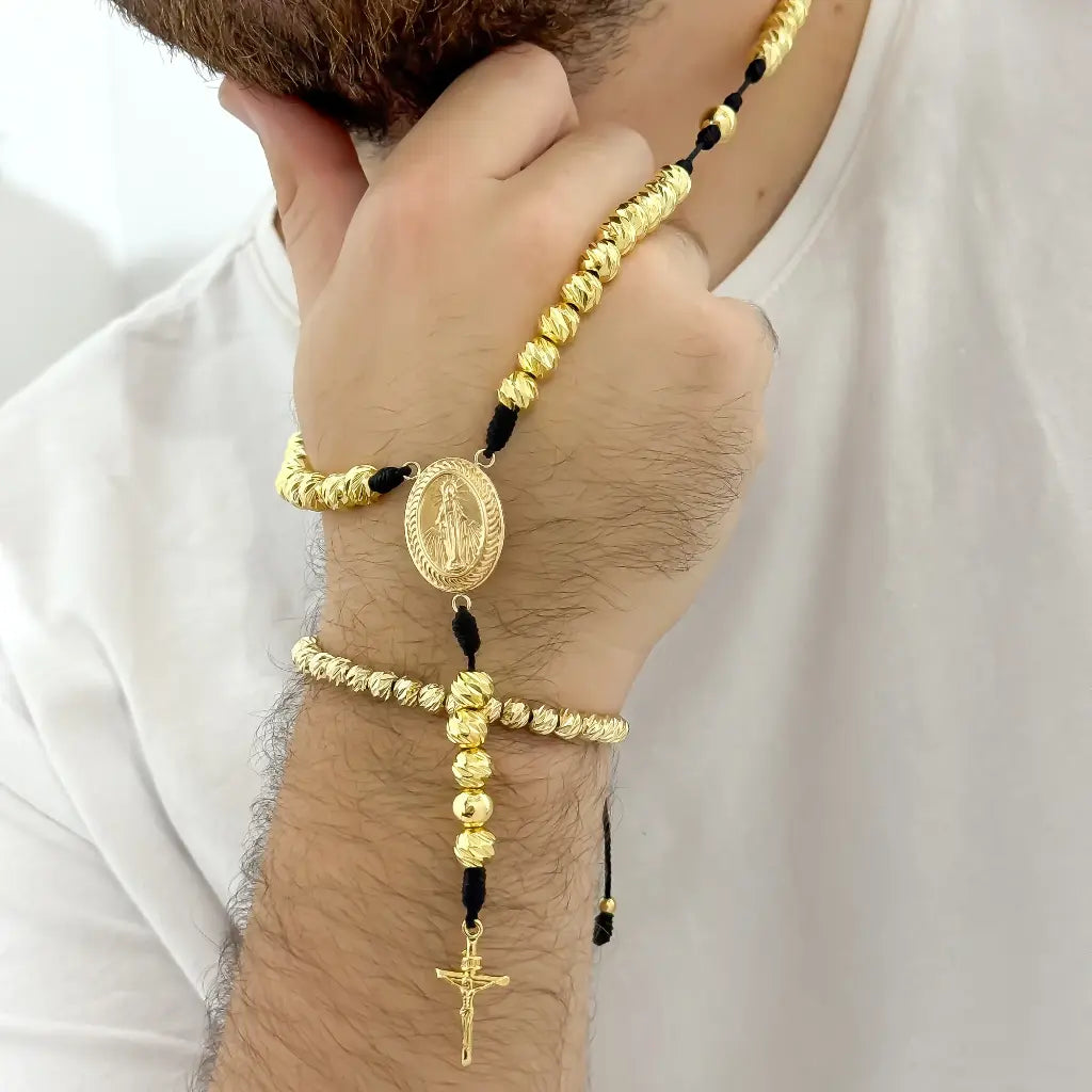 JUEGO DE CAMANDULA  OROS AMARILLO  BALIN DIAMANTADO 8MM -70CM + PULSERAS OROS AMARILLO  BALIN DIAMANTADO 8MM EN BAÑO DE ORO DE 14K